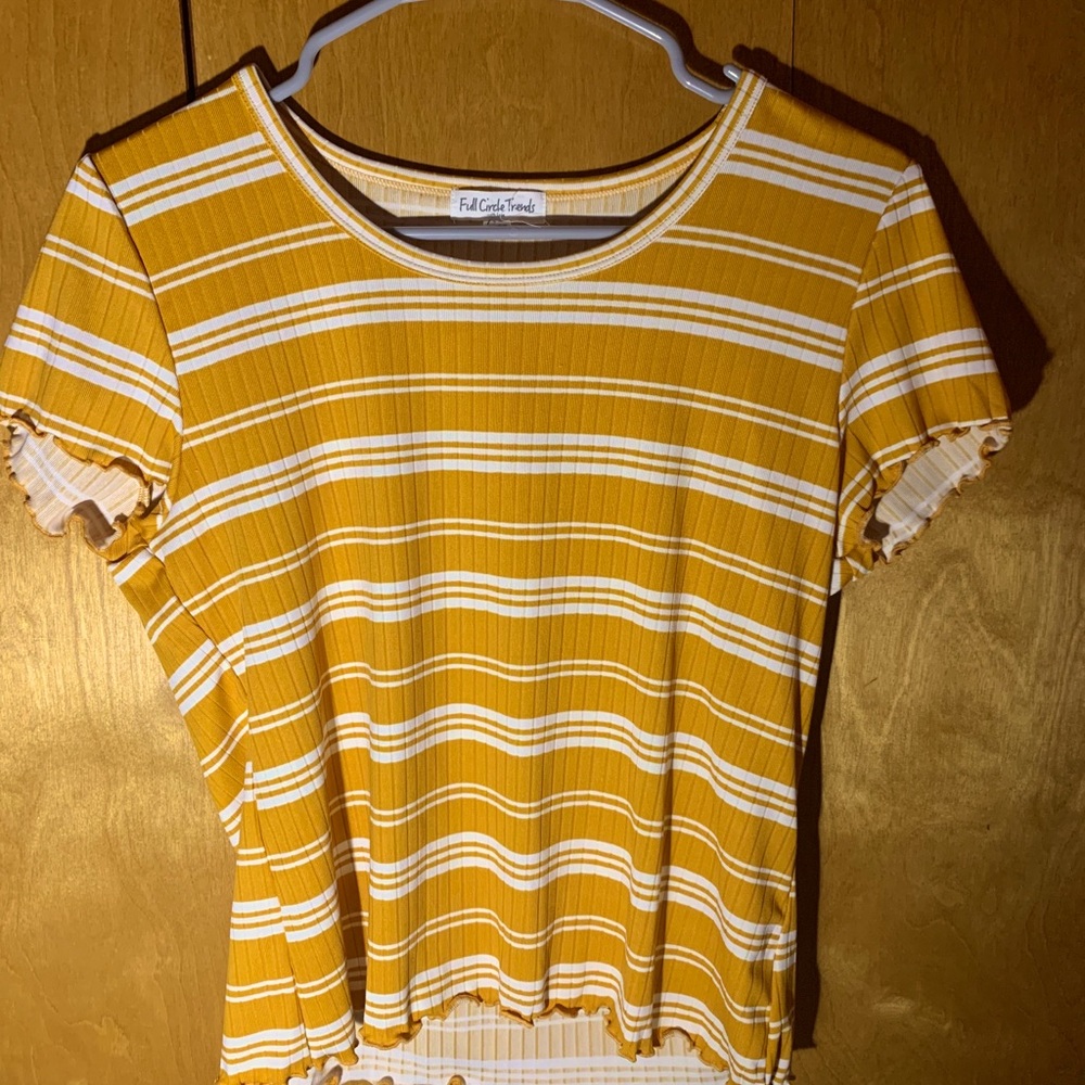 Ribbed Cropped Stripped Tee